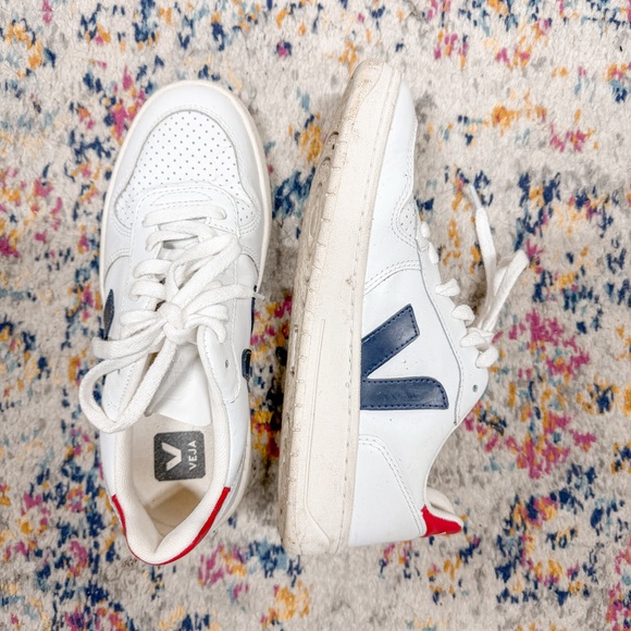 Veja White Red Blue V 10 Leather Sneakers‎ - Picture 2 of 9